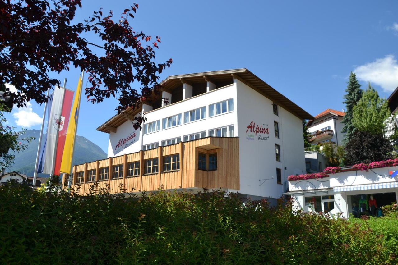 Hotel Alpina Nature-Wellness Веннс Екстер'єр фото