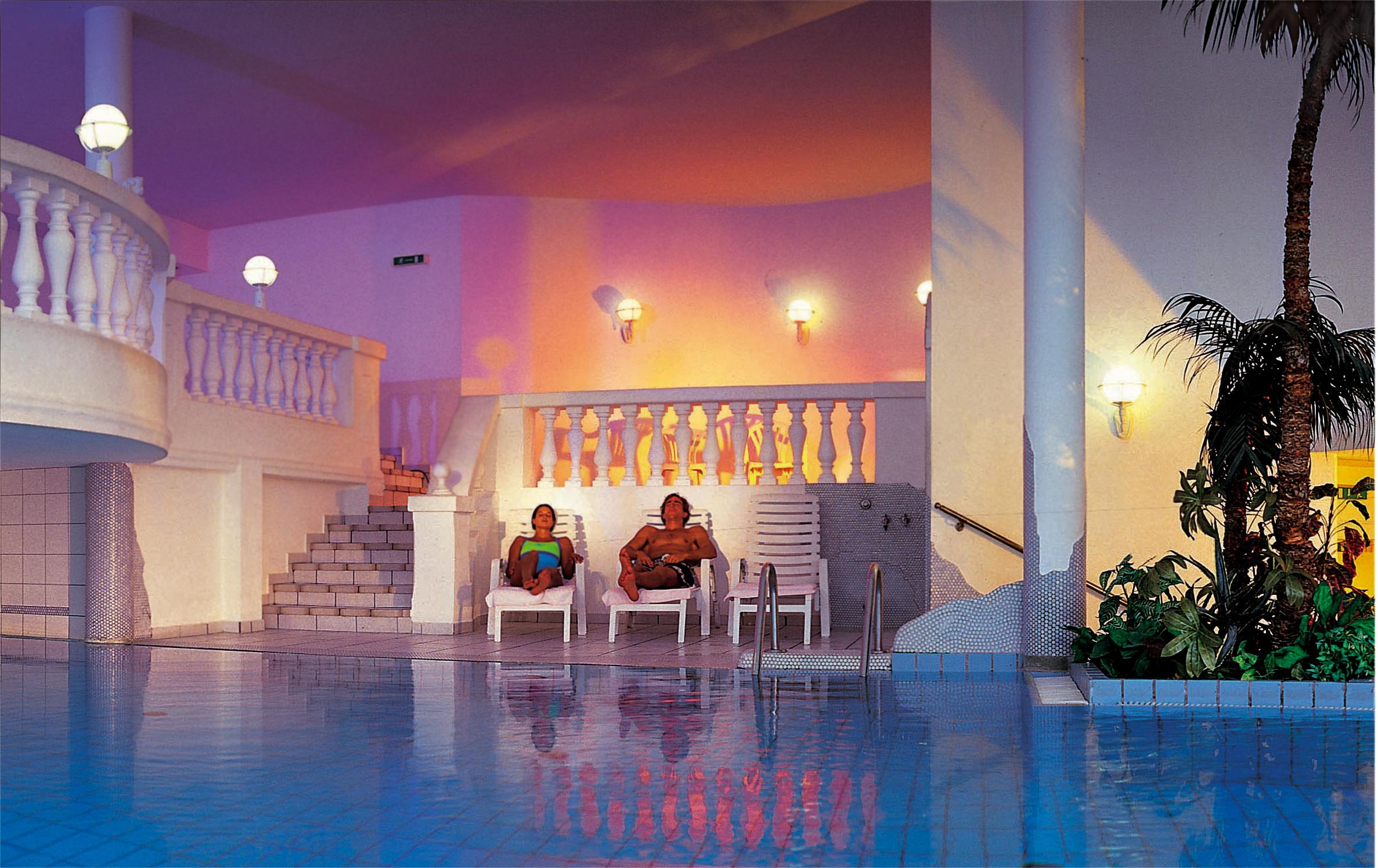 Hotel Alpina Nature-Wellness Веннс Екстер'єр фото